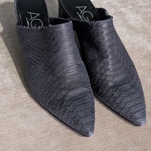 AGL~Made In Italy~Dark Grey/Light Black Leather Heeled Mules Sz 37.5 ( 7/7.5US )